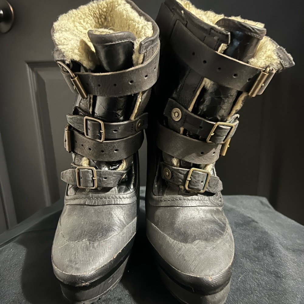 Burberry Aviator Ankle Boots